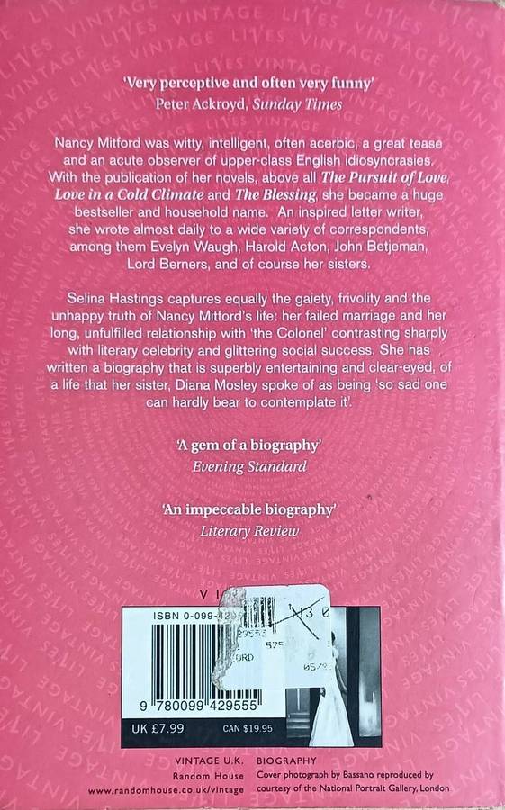 Nancy Mitford - Selina Hastings - Softcover - 274 pages