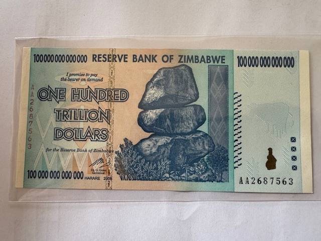 100 trillion zimbabwe banknote UNC