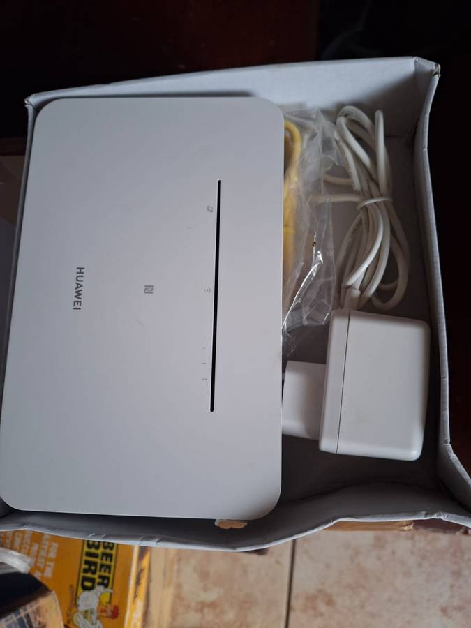 Huawei B311B-853 4G LTE Router