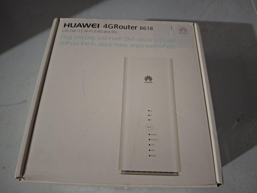 Huawei B618 - 65d Cat 11 LTE Router (Fixed LTE as well)