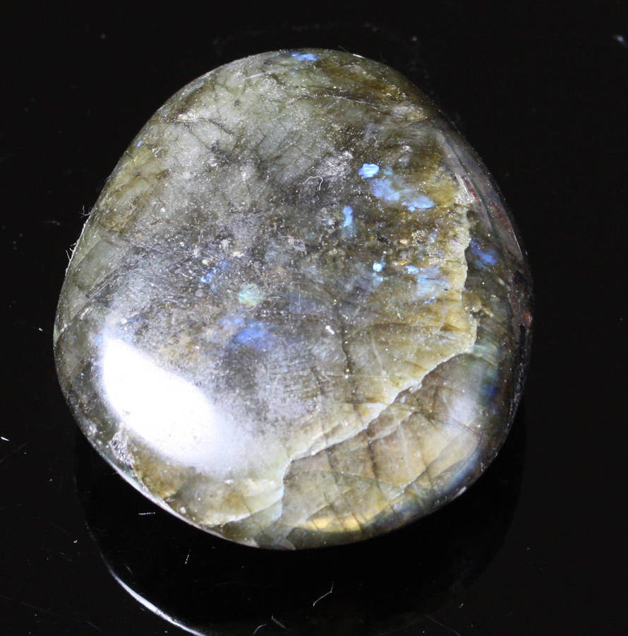 Labradorite cabochon - Madagascar