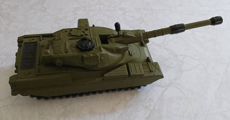 Chieftain Tank - Dinky Toys