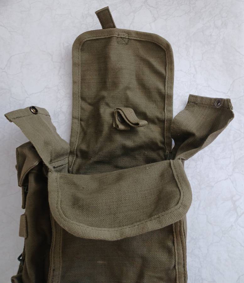 Rhodesian Army Pouch / Kidney Pouch