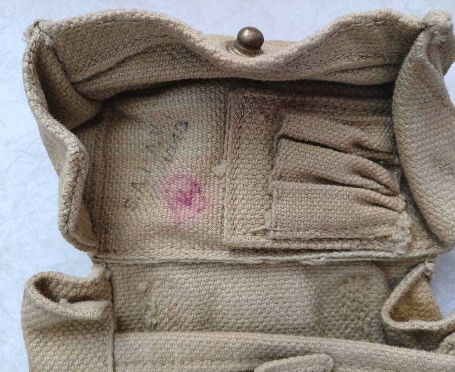 WW2 Era Pat.37 Ammo Pouch
