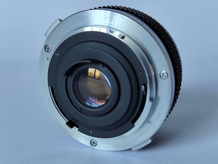 Olympus Zuiko 24mm f2.8