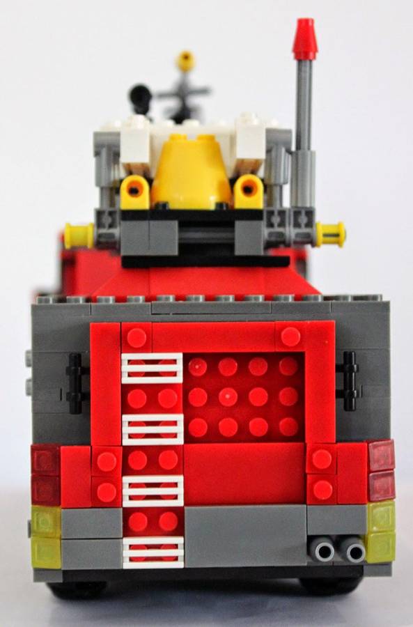 AUSINI #21702 - FIRE BRIGADE (LADDER TRUCK)