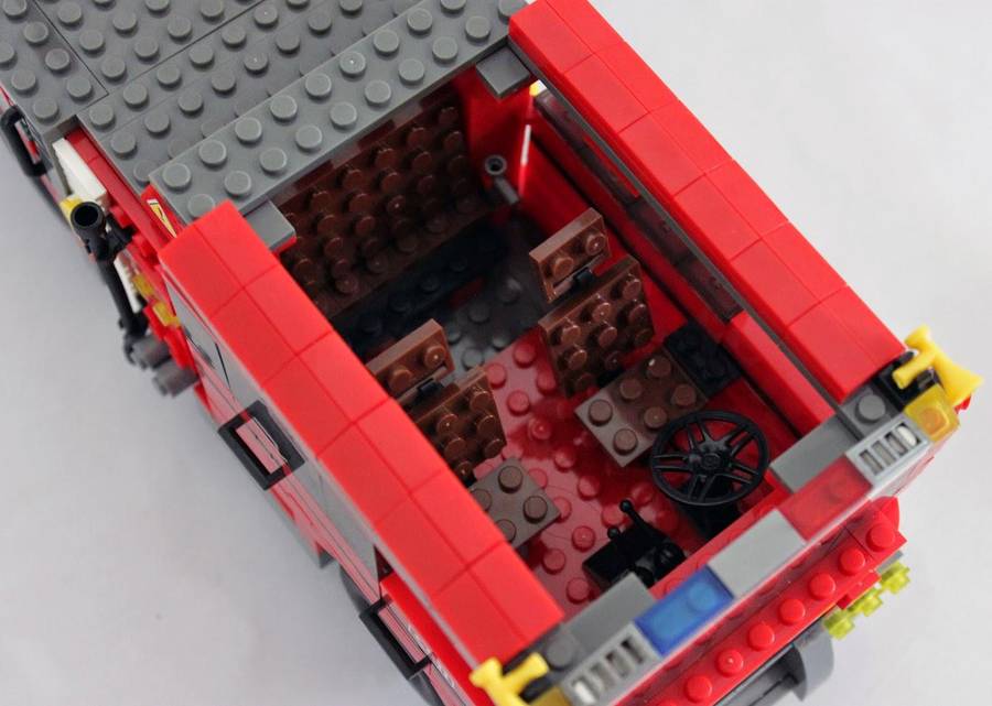 AUSINI #21702 - FIRE BRIGADE (LADDER TRUCK)