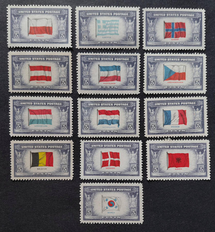 1943 USA flags of overun countries mounted mint stamps