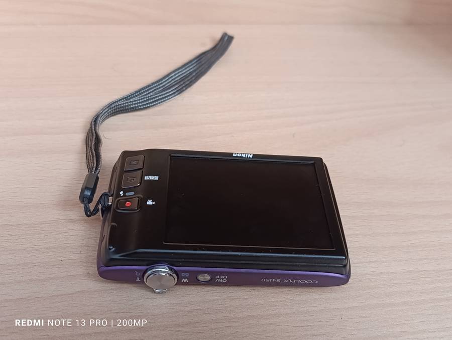 Nikon Coolpix S4150 - 14MP - 5x Zoom - Digital Camera