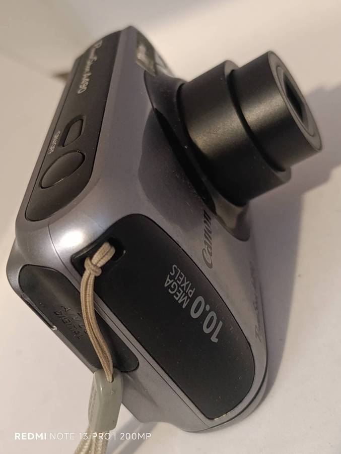 Canon Powershot A490 - 10.3MP - 3.3x Zoom - Digital Camera