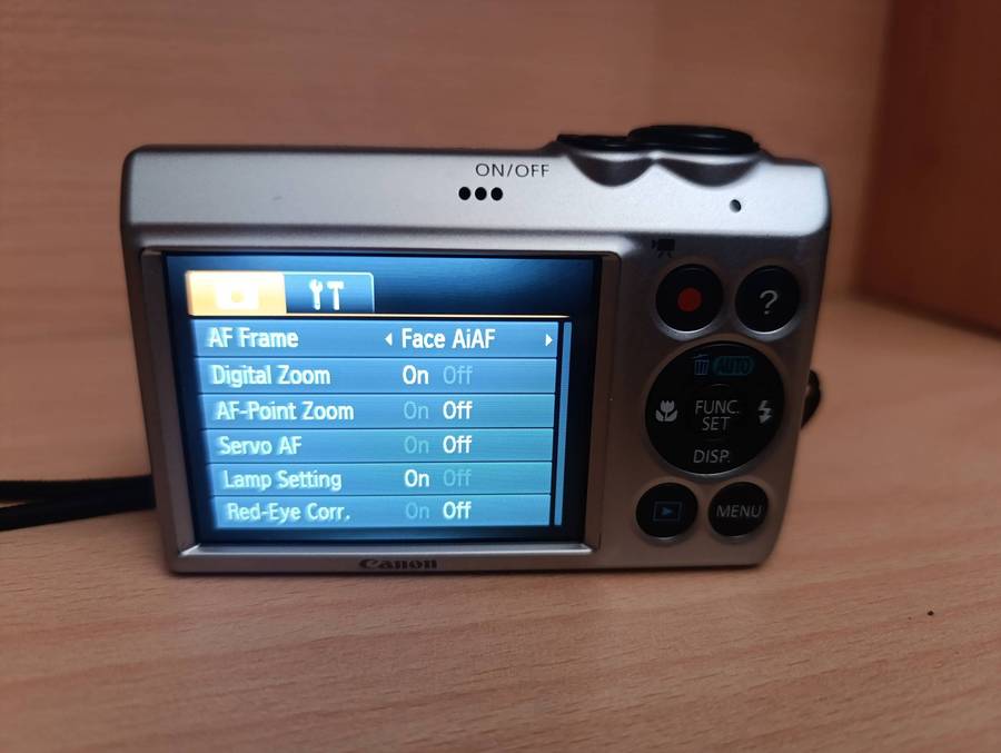 Canon Powershot A810 - 16MP - 5x Zoom - Digital Camera