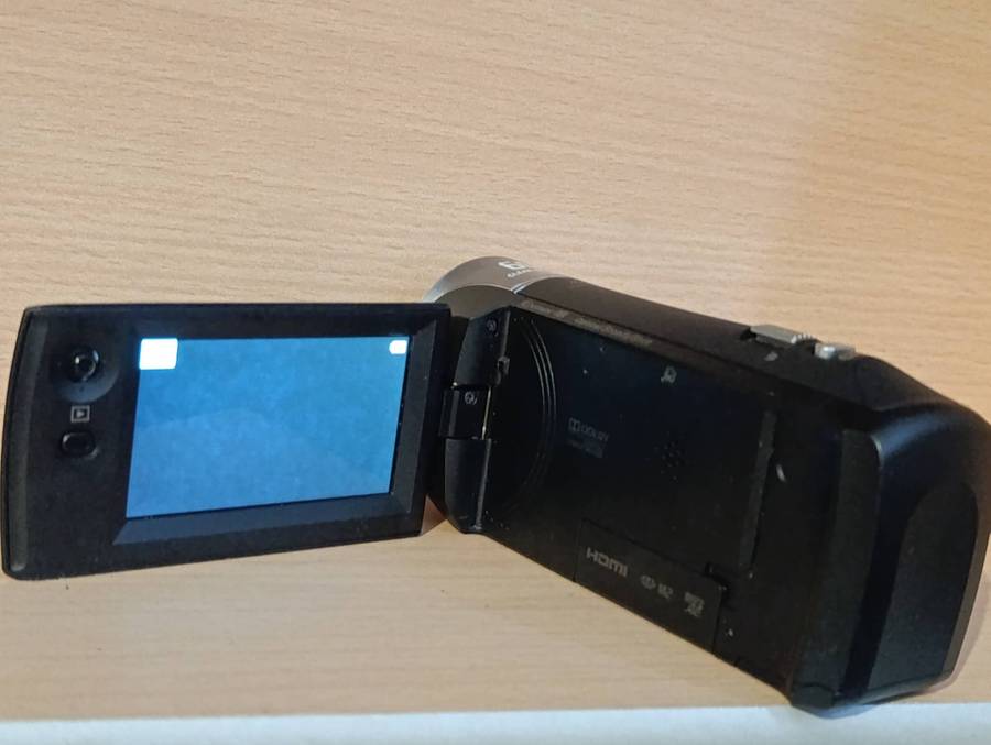 Sony HDR-CX405 HD Handycam - 30x Optical Zoom - Digital Handycam