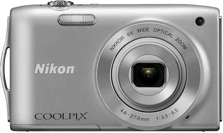 Nikon Coolpix S3200 - 16MP - 6x Zoom - Digital Camera