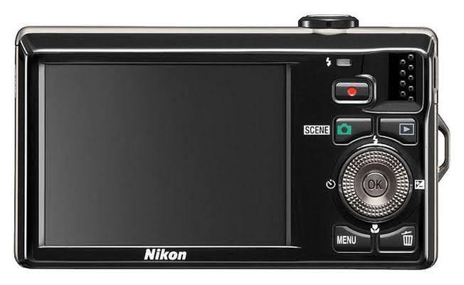 Nikon Coolpix S6000 - 14.2MP - 7x Zoom - Digital Camera