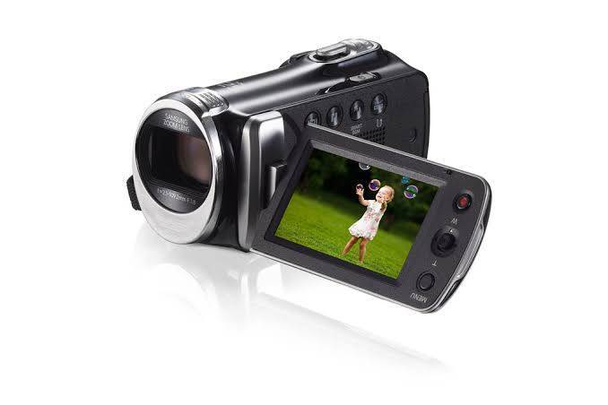 Samsung HMX-F90 HD Camcorder