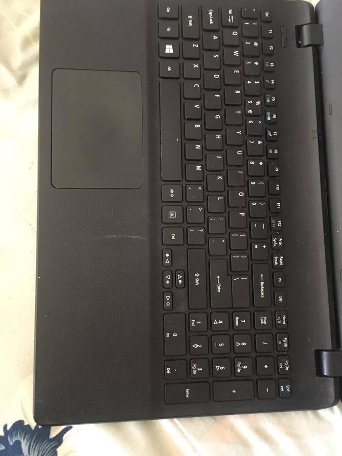 ACER LAPTOP (PLEASE READ DESCRIPTION)