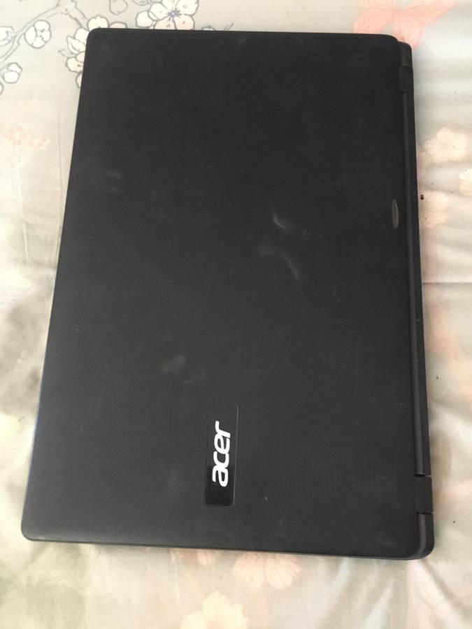 ACER LAPTOP (PLEASE READ DESCRIPTION)