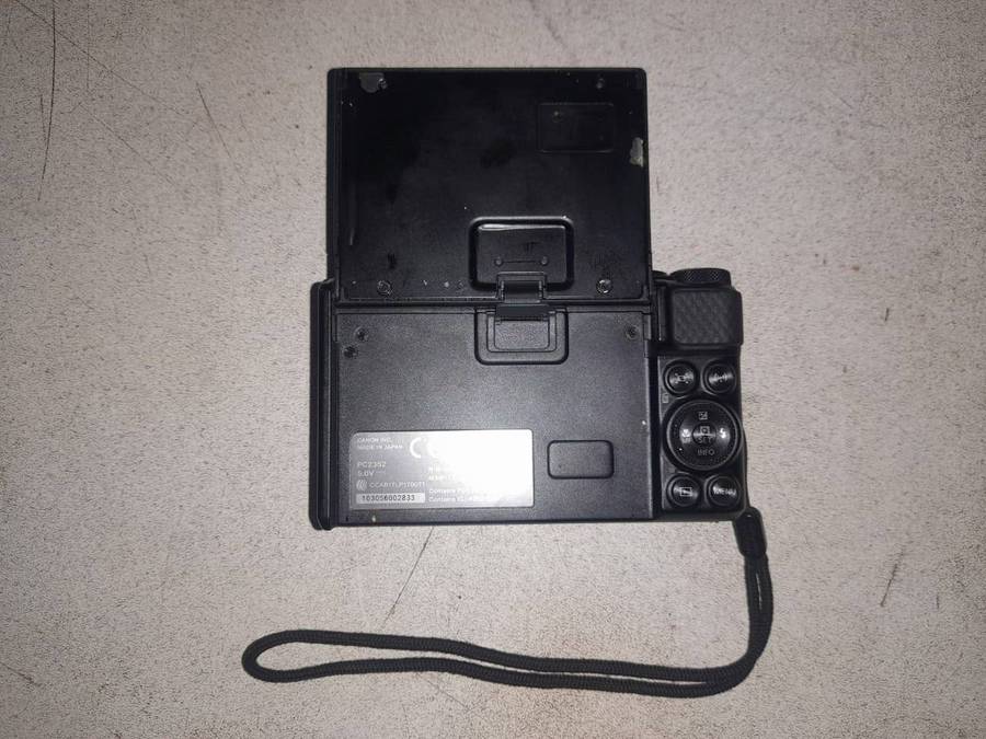 Canon Powershot SX740 HS (FAULTY SCREEN)
