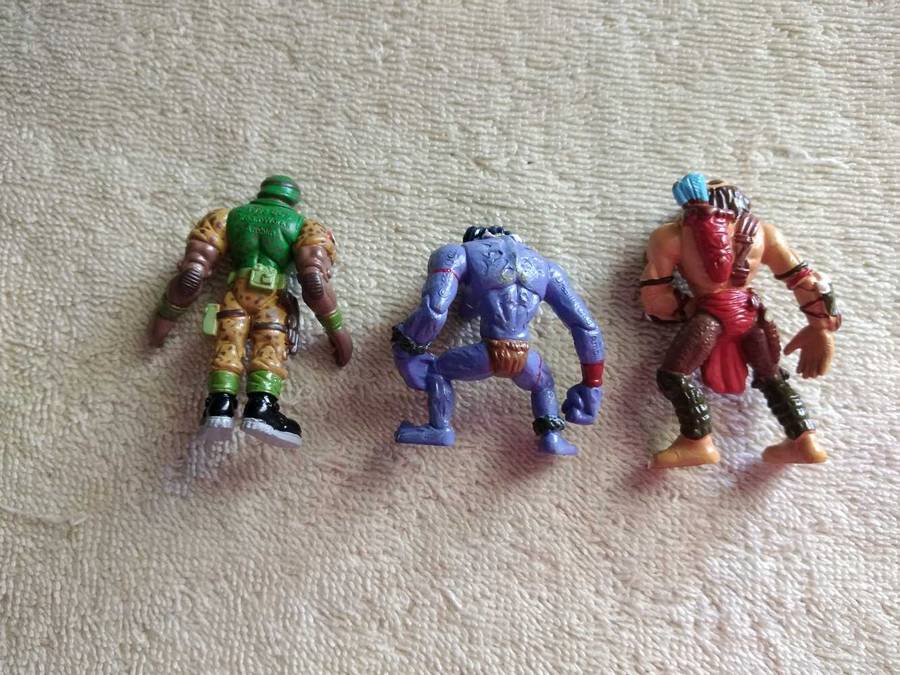 3 small Soldiers
