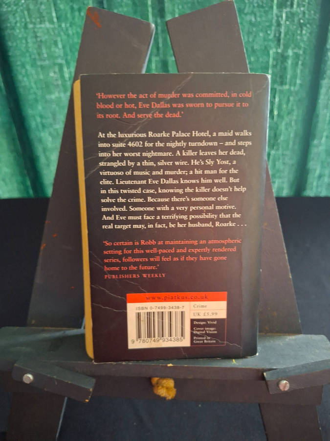 J.D. Robb Betrayal in Death