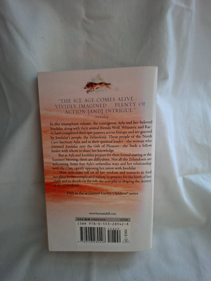 Jean M. Auel The Shelters of Stone