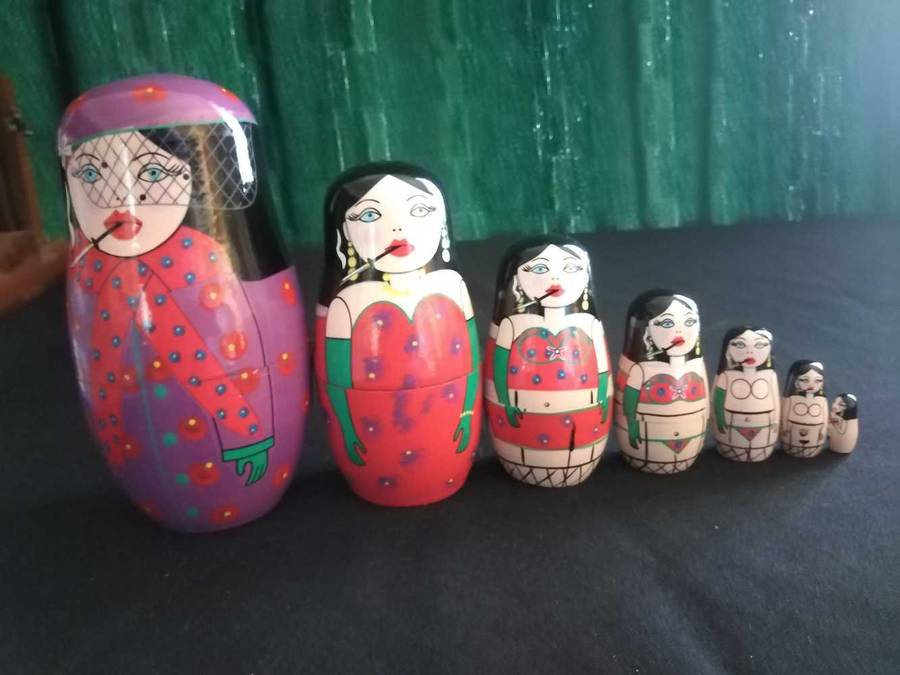 Russian Nesting Dolls 7 Layer