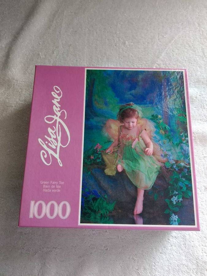 1000 piece puzzle Lisa Jane Green Fairy Toe
