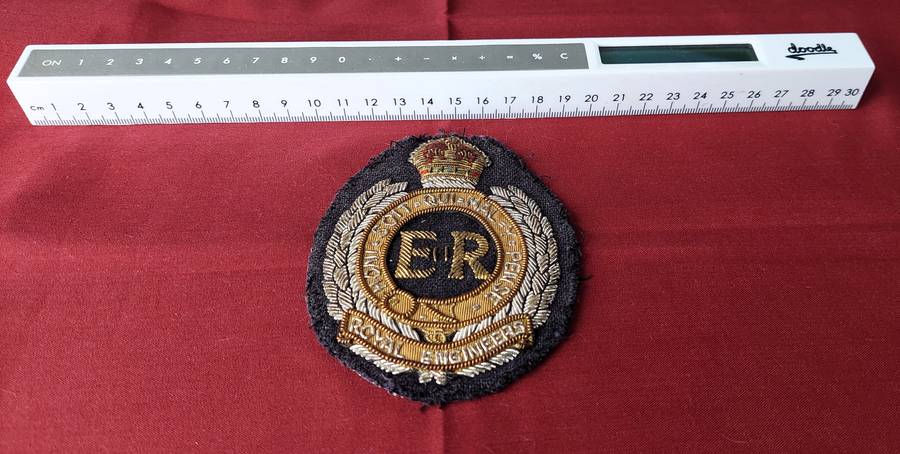 Royal Engineers Embroidered Gold & Silver Bullion Wire badge