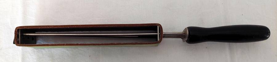 Vintage (adjustable) straight razor leather strop - Made in Germany (Herold Solingen)