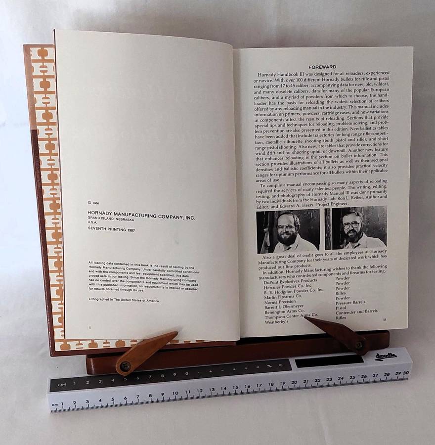 Hornady Handbook of Cartridge Reloading - Third Edition - 1987