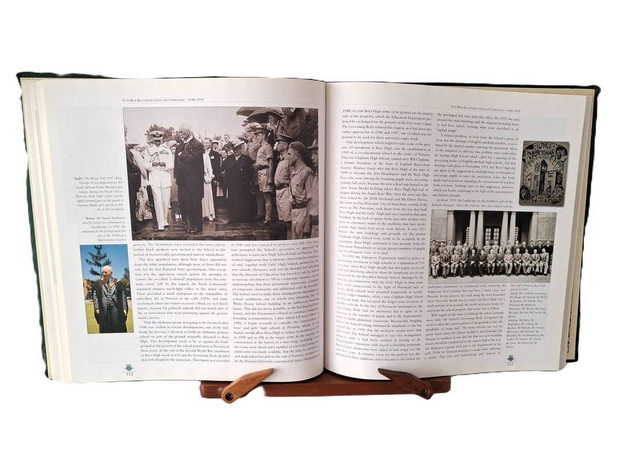 Pretoria Boys High - The Story of a South African School 1901 - 2001 - John Illsley
