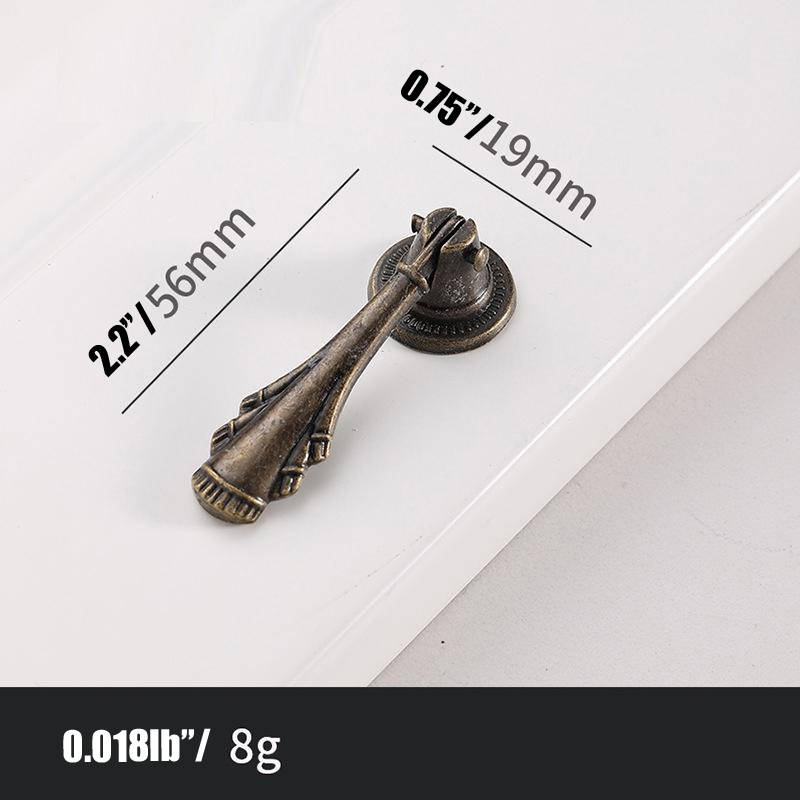 Add a Touch of Elegance to Your Kitchen with this Antique Bronze Cabinet Handle