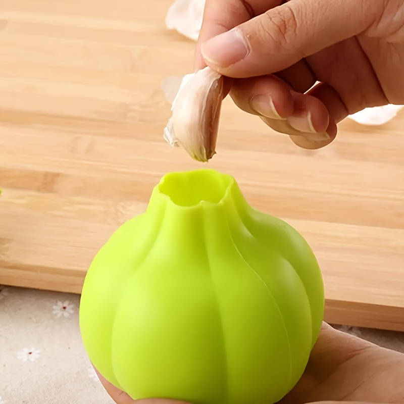 1pc Creative Kitchen Silicone Garlic Peeler Outdoor Kitchen Utensils