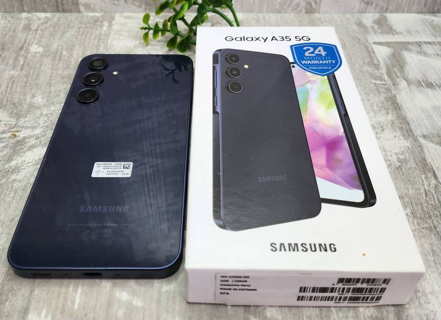 Samsung Galaxy A35 5G 128GB 6GB Ram 2 months old
