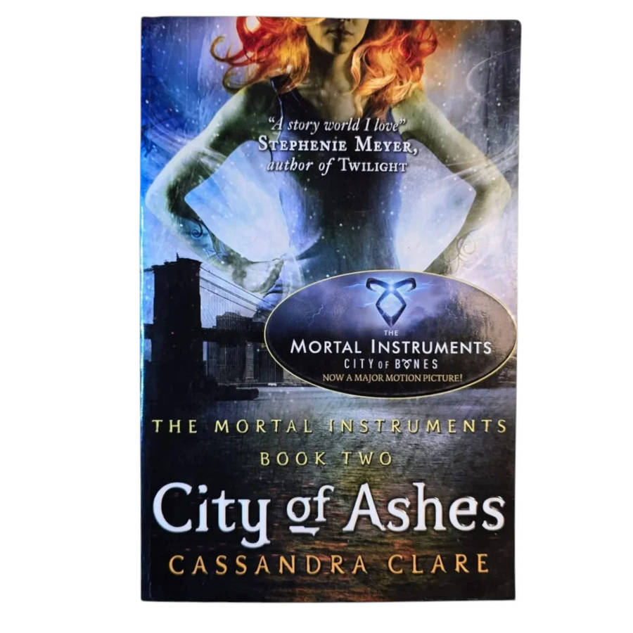 City of Ashes - Cassandra Clare