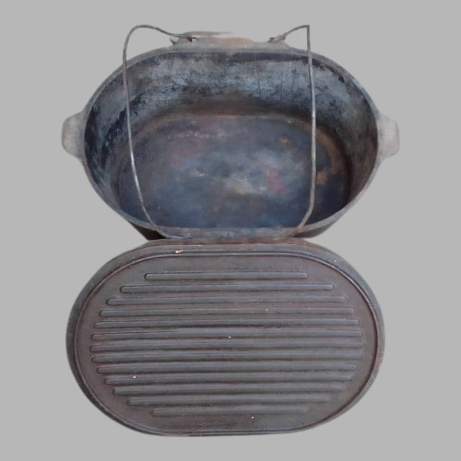 Vintage Cast Iron Campfire Dutch Oven  10L Capacity | Outdoor Cooking Pot with Grill Lid