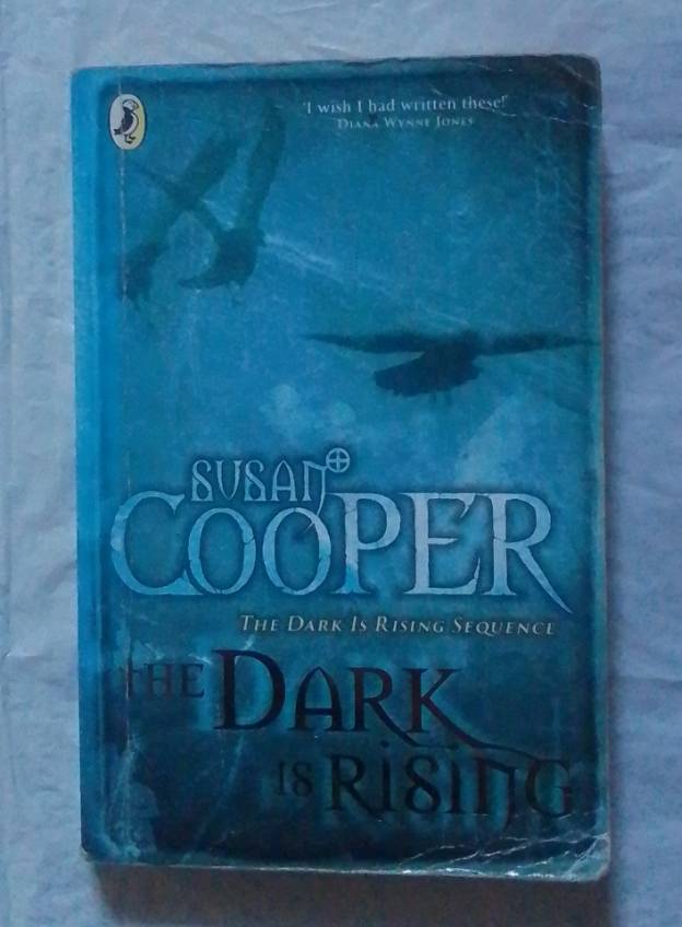 The dark is rising-By: Susan Cooper