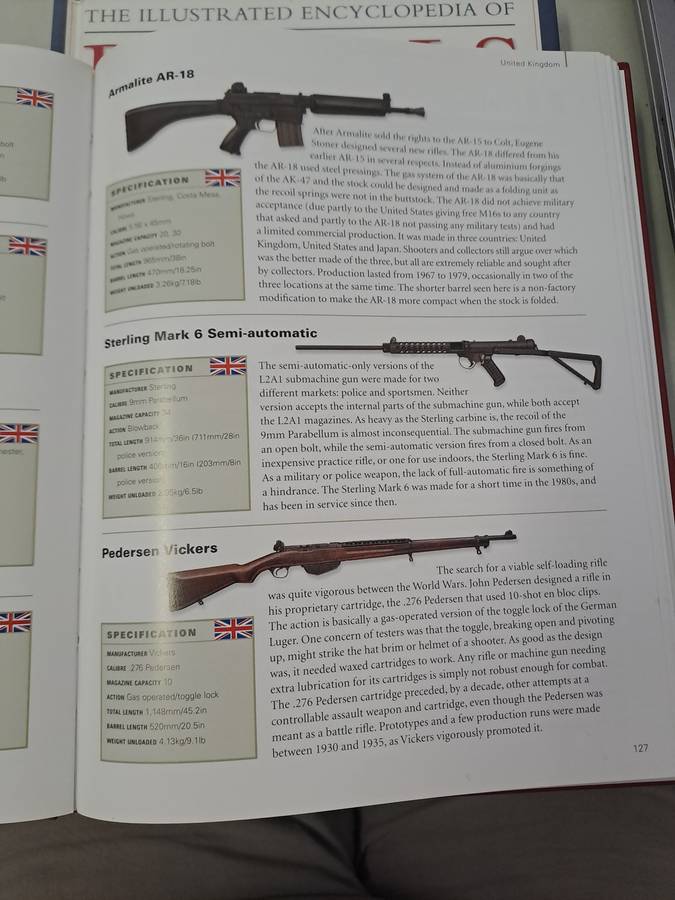 THE COMPLETE ILLUSTRATED GUIDE TO GUNS.  2 VOLS