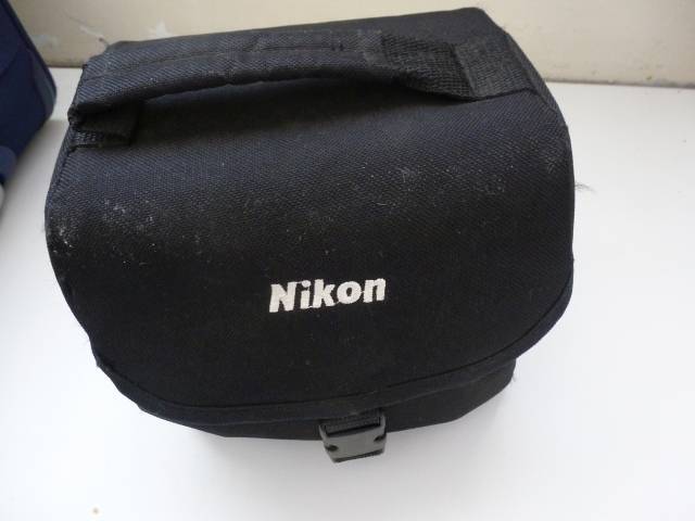 NIKON COOLPIX P90