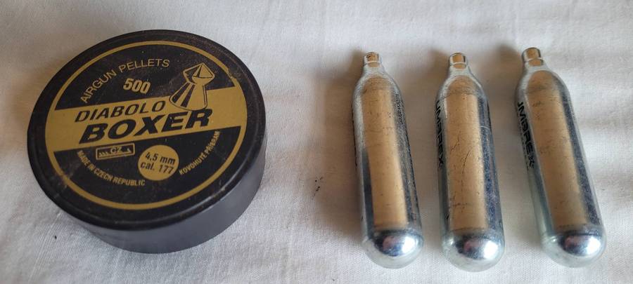 GAMO PT 85 GAS PISTOL