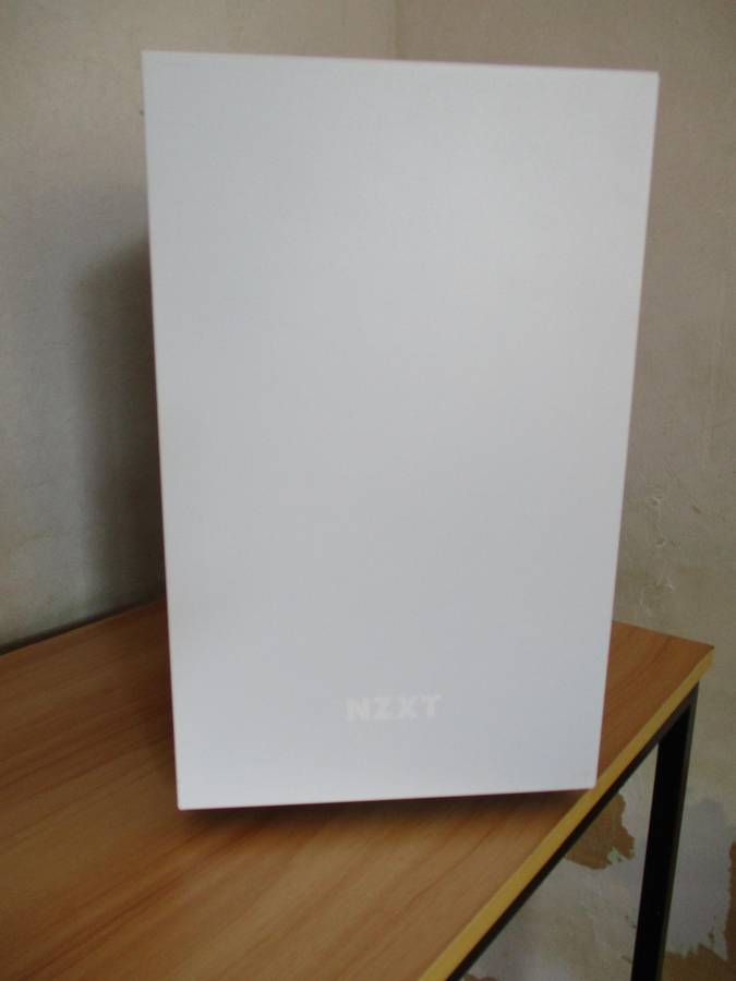 NZXT H210 ITX Case