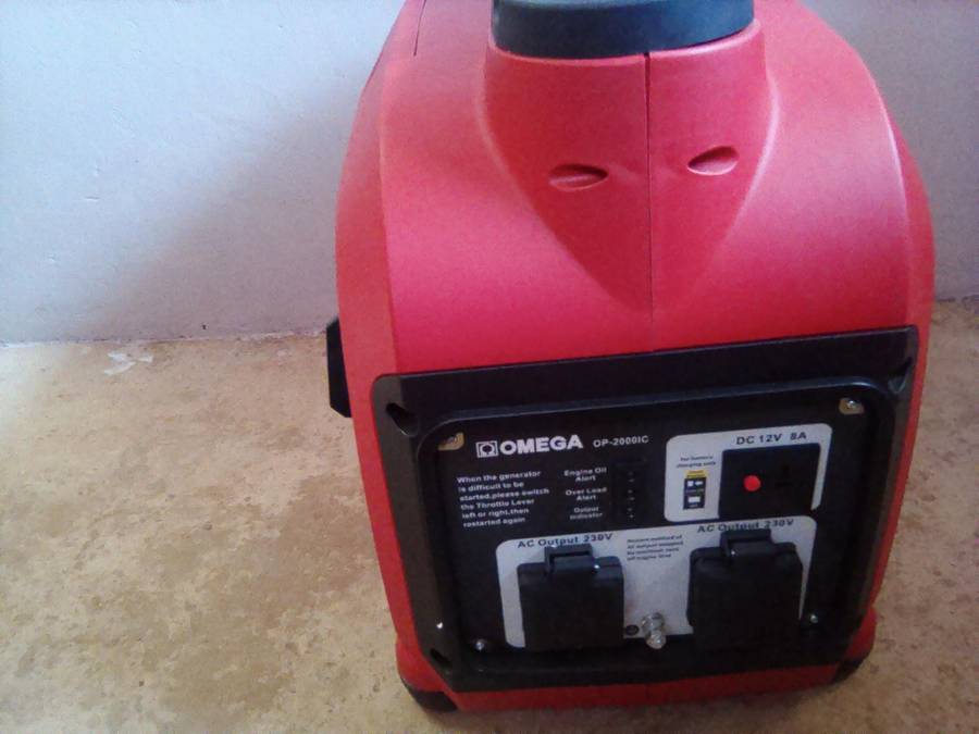 2kW Omega Digital Inverter Petrol Generator 12V DC 230V-50Hz OP-2000IC