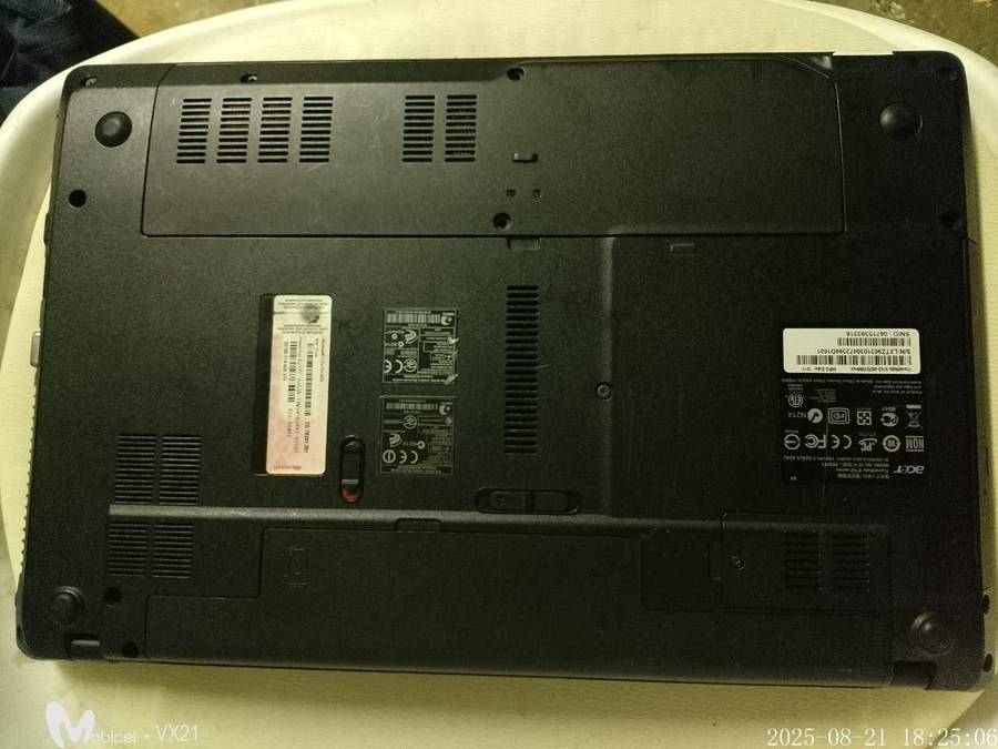 ACER TRAVELMATE Core i5 8GB RAN