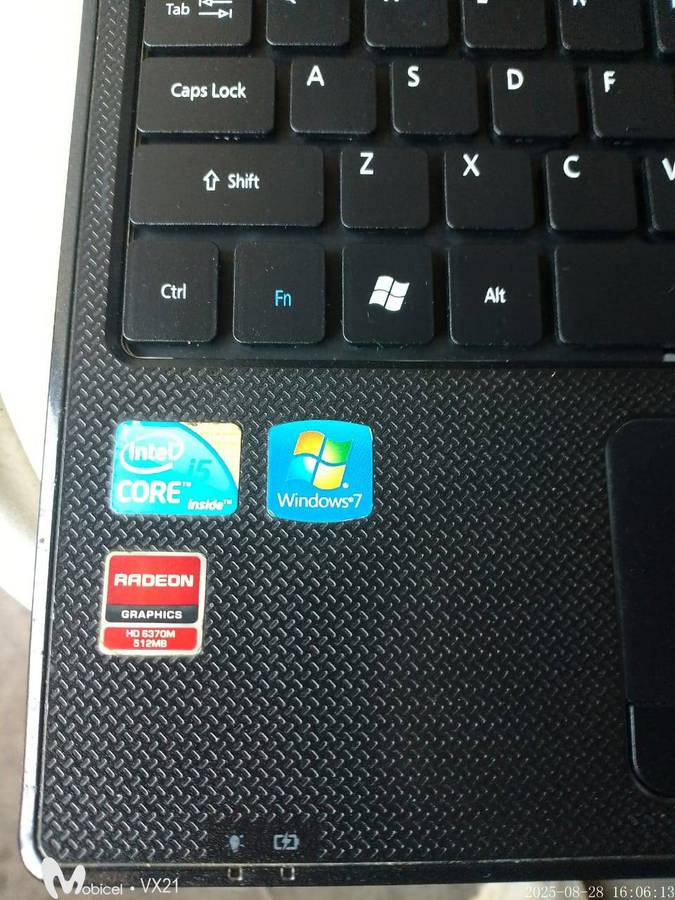 ACER ASPIRE 5742G CORE i5-460M with Radeon Graphics