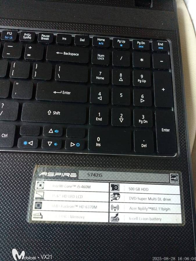 ACER ASPIRE 5742G CORE i5-460M with Radeon Graphics
