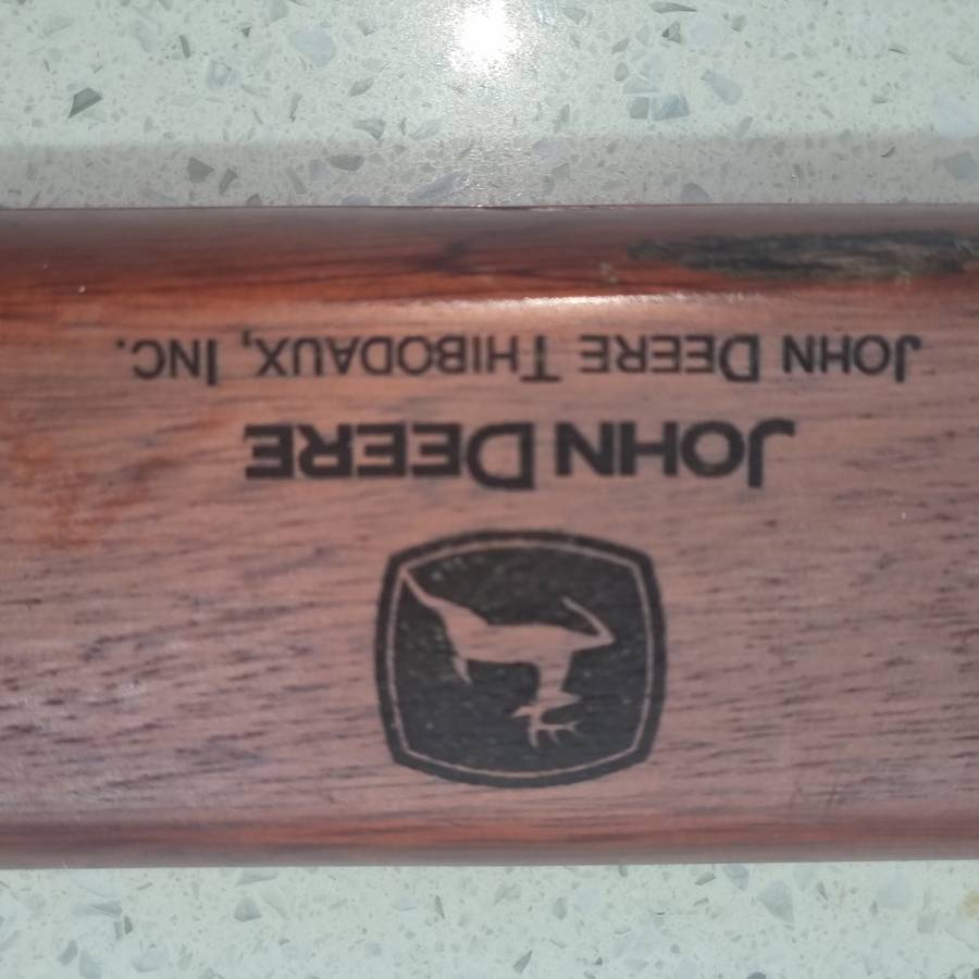 John Deere Pen unused in wooden box- relisted