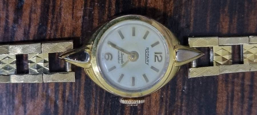 Rotary ladies watch wind up