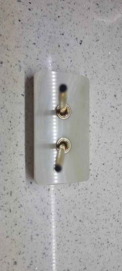 Cross Pen and pencil set on marble base