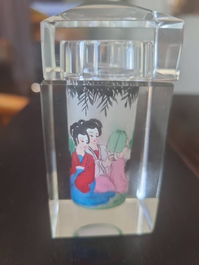 High quality vintage Chinese reverse hand painted figural glass crystal Container