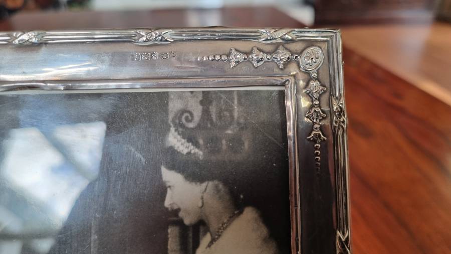 Sterling Silver Picture Frame. Hallmarked 1939. Beautiful antique.